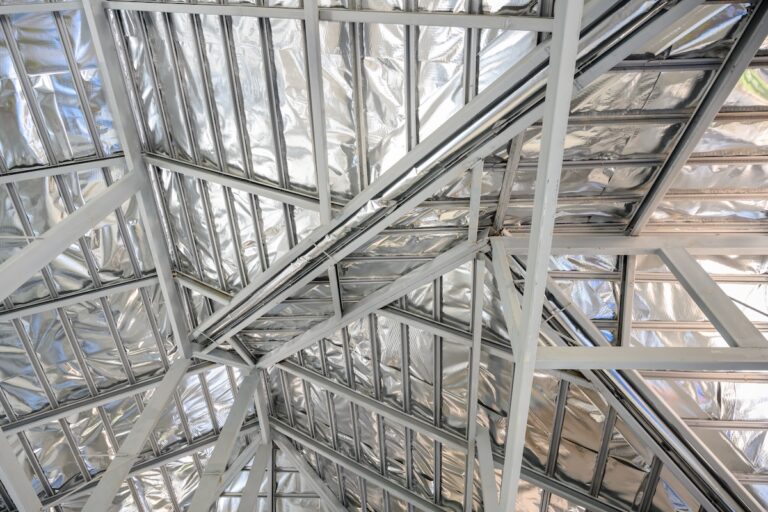Picture of steel roof structure inside the With a thermal insulation sheet