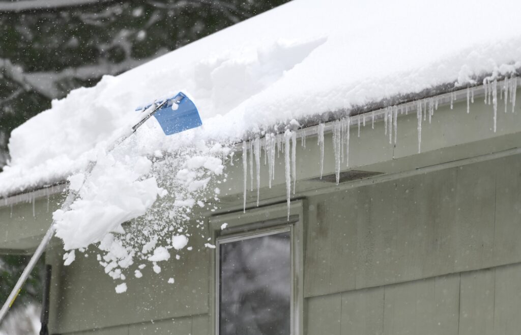 snow rake to remove heavy snow load